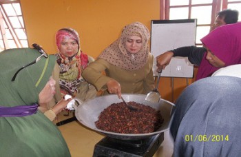 Petani Dilatih Olah Produk Hasil Perkebunan  